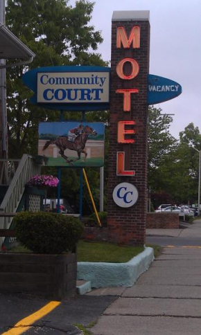 Community Court Motel